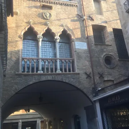 Casa Roma 게스트하우스 3*